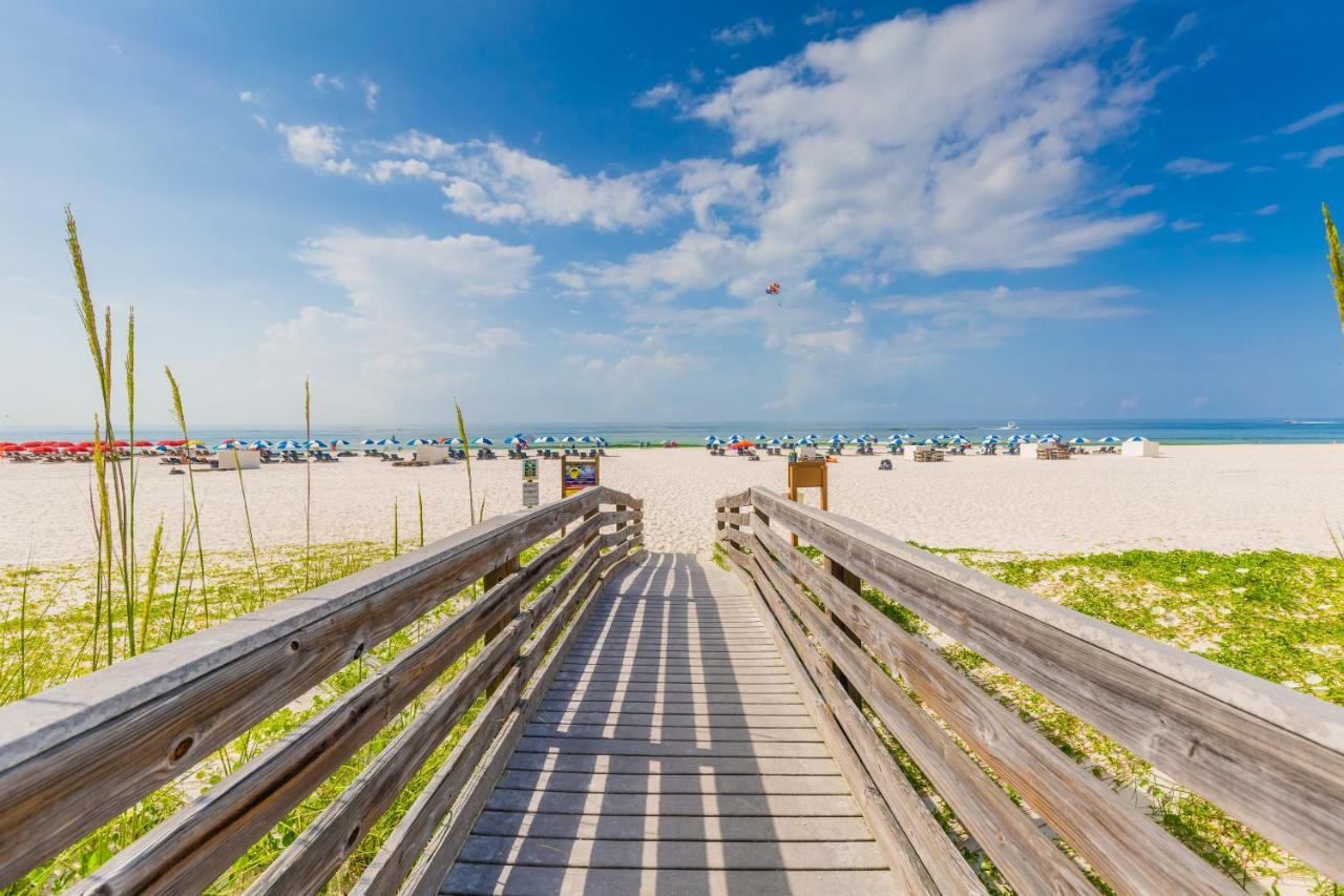 Holiday Inn Express Orange Beach - On The Beach, an IHG Hotel Exterior foto