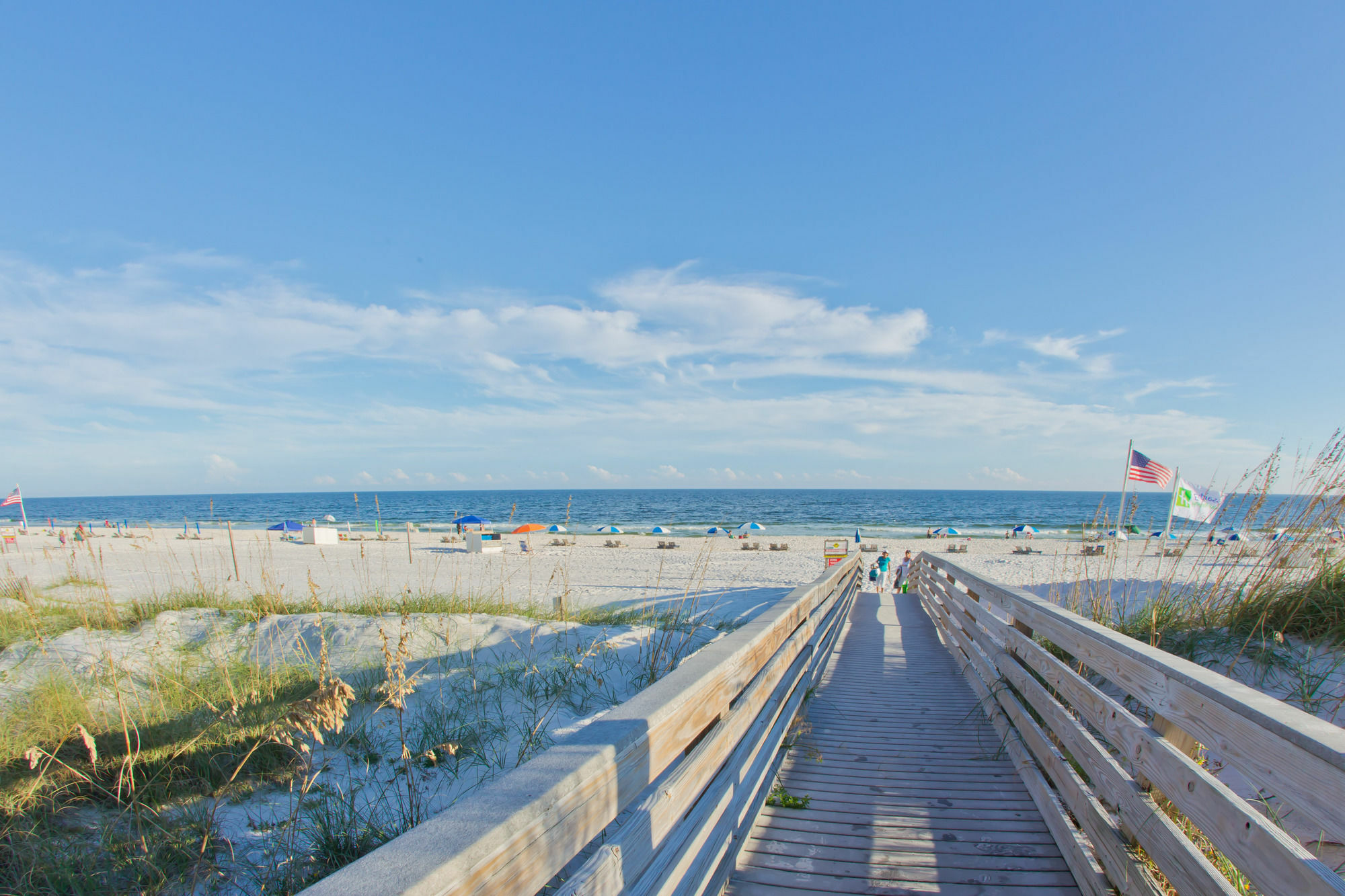 Holiday Inn Express Orange Beach - On The Beach, an IHG Hotel Exterior foto