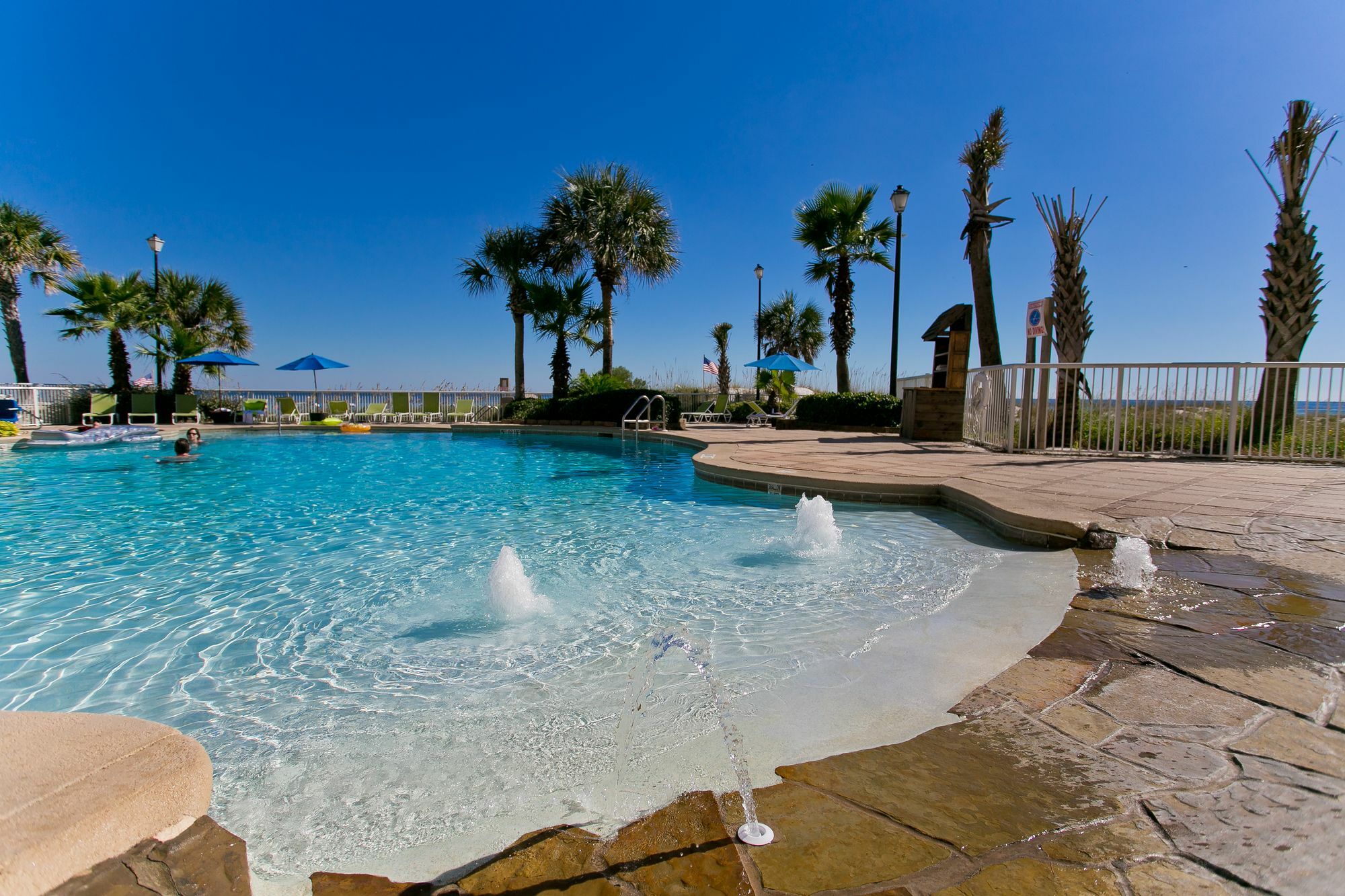 Holiday Inn Express Orange Beach - On The Beach, an IHG Hotel Exterior foto